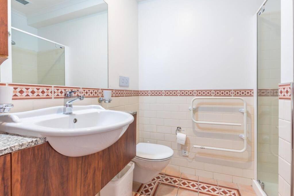 אוקלנד Seaview Waterfront Hotel Apt מראה חיצוני תמונה
